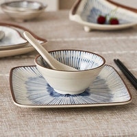Ensemble d'assiettes en mélamine irrégulières rétro, vaisselle en plastique imitation porcelaine, style nordique minimaliste pour hôtel et restaurant