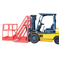 Plateforme élévatrice à ciseaux autopropulsée en acier au manganèse pour personnel, capacité de charge 300 kg, avec cage de sécurité pour chariot élévateur