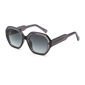 Nouvelles <span class=keywords><strong>lunettes</strong></span> <span class=keywords><strong>de</strong></span> <span class=keywords><strong>soleil</strong></span> hexagonales surdimensionnées pour femmes, protection UV400, pour la plage et <span class=keywords><strong>les</strong></span> voyages, montures CP, noyau métallique, <span class=keywords><strong>lunettes</strong></span> durables - Product Image 1