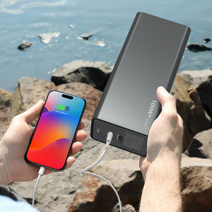 Batteries externes et stations d'alimentation portables haute capacité 27000 mAh 100W PD avec charge rapide extérieure QC3.0 et sortie prise CA - Product Image 4