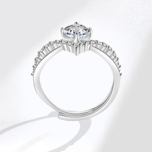 Luxury 925 Silver Plated Wedding <b>Ring</b> for Women V Design <b>Crown</b> Moissanite Diamond Zircon <b>Ring</b> Engagement Finger <b>Ring</b> - Product Image 4