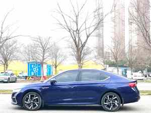 Voiture d'occasion 2021 Skoda Octavia PRO Premium 1.4TSI Cuir Foncé Conduite à Gauche Smart Efficient TSI280 Édition Luxe Automatique Skoda Octavia - Product Image 4