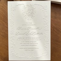 Maßgefertigtes Luxus-Einladungsset mit Karten & Umschlägen auf 600g Kunstdruckpapier Geprägt & Tiefgeprägt für Schloss-Villa-Hochzeit