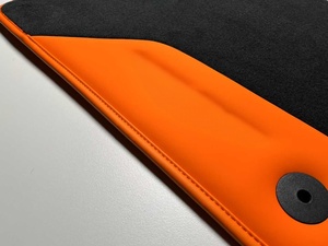 Alfombrillas Personalizadas de Alta Gama con Logotipo para <span class=keywords><strong>Aston</strong></span> <span class=keywords><strong>Martin</strong></span> DB11 y Alfombrillas Planas - Product Image 3