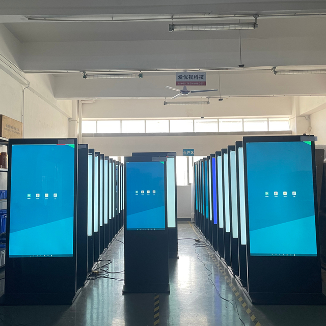 Hot Selling 43-Inch Interactive Indoor Advertising LCD Player Floor-Standing Kiosk IR/Capacitive Touch Screen for Shopping Malls