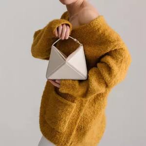 2024 femmes à la mode turc Niche sac à bandoulière Zip simple sangle multicolore Triangle pièce matelassé plissé Mini Design - Product Image 4