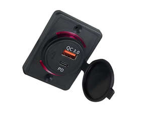 Cargador Rápido de 20W PD18W DC 12V 24V para Auto, Autobús y Embarcaciones, Doble Puerto USB QC3.0 Tipo-C y Tipo-A, Resistente a las Llamas - Product Image 1