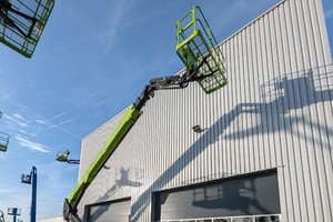 견고한 리프팅 장비 ZT26J 28.7m <span class=keywords><strong>300kg</strong></span> 4륜 구동 자주식 디젤 산업용 텔레스코픽 AWP 고소작업대 - Product Image 5