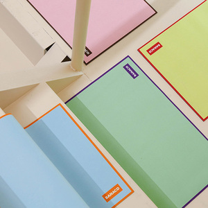 Tapis de bain minimaliste solide et doux BANACO 40x60cm, fabriqué à la machine, multicolores, en polyester antidérapant pour salle de bain - Product Image 1