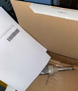 Vente flash : Capteur de conductivité analogique E+H Condumax série CLS19 - CLS19-A1A1A, CLS19-A1A1D, CLS19-L1A1A - Product Image 1