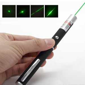 Màu xanh lá cây Lazer con trỏ ánh sáng <span class=keywords><strong>laser</strong></span> cho trẻ em mèo tương tác chơi con trỏ <span class=keywords><strong>laser</strong></span> với hộp và AAA pin màu xanh lá cây màu đỏ màu xanh tím - Product Image 2