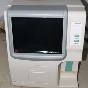 Ancel-analyseur mathématiques automatique r7600, appareil de contrôle de l'ophtalmologie, à prix coûtant, nouvelle collection - Product Image 2