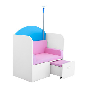 เก้าอี้เด็ก Ausnutria รุ่น Jh28 สำหรับใช้ในโรงพยาบาล พร้อมลิ้นชักเก็บของ - Product Image 1