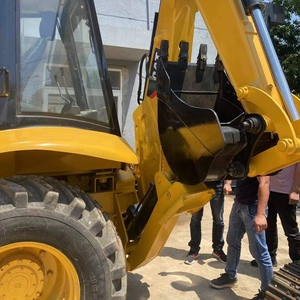 Matériel de construction d'occasion, chargeuse-pelleteuse CAT 420F pour les entrepreneurs, les flottes de location et les travaux de construction quotidiens - Product Image 3
