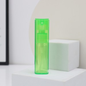 Botella limpiadora antipolvo de microfibra con forma rectangular portátil de 10ml al por mayor, botella de plástico portátil de doble pared - Product Image 5