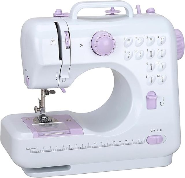High-quality Multi-functional Sewing Machine for Home Use Crafting Mending Overlock 12 Stitches with Presser Foot Pedal