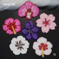 Patch floral perlé français avec motif perforé à coudre ou thermocollant pour accessoires vestimentaires sur vêtements, chaussures et sacs