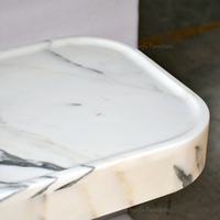 Table console moderne de luxe en marbre Calacatta Viola, design à piétement unique, pour couloir, salon, hôtel, chambre, salle à manger, entrée
