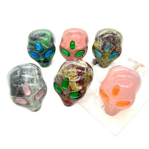 <span class=keywords><strong>Calaveras</strong></span> talladas a mano naturales de alta calidad al por mayor Cristal curativo pulido <span class=keywords><strong>Calaveras</strong></span> alienígenas de <span class=keywords><strong>tres</strong></span> ojos - Product Image 5