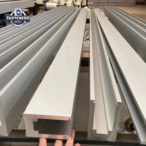 Perfil <span class=keywords><strong>de</strong></span> base <span class=keywords><strong>de</strong></span> canal en U <span class=keywords><strong>de</strong></span> aluminio <span class=keywords><strong>para</strong></span> barandilla <span class=keywords><strong>de</strong></span> vidrio <span class=keywords><strong>de</strong></span> piscina sin marco Sistema <span class=keywords><strong>de</strong></span> balaustrada <span class=keywords><strong>de</strong></span> vidrio montado en el piso - Product Image 3