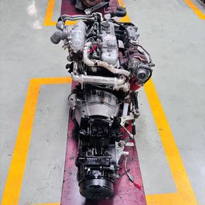 Moteur complet d'occasion 4HK1T d'origine japonaise à faible kilométrage, compatible avec les camions de fret Isuzu NKR, moteur diesel turbo pour réparation. - Product Image 6