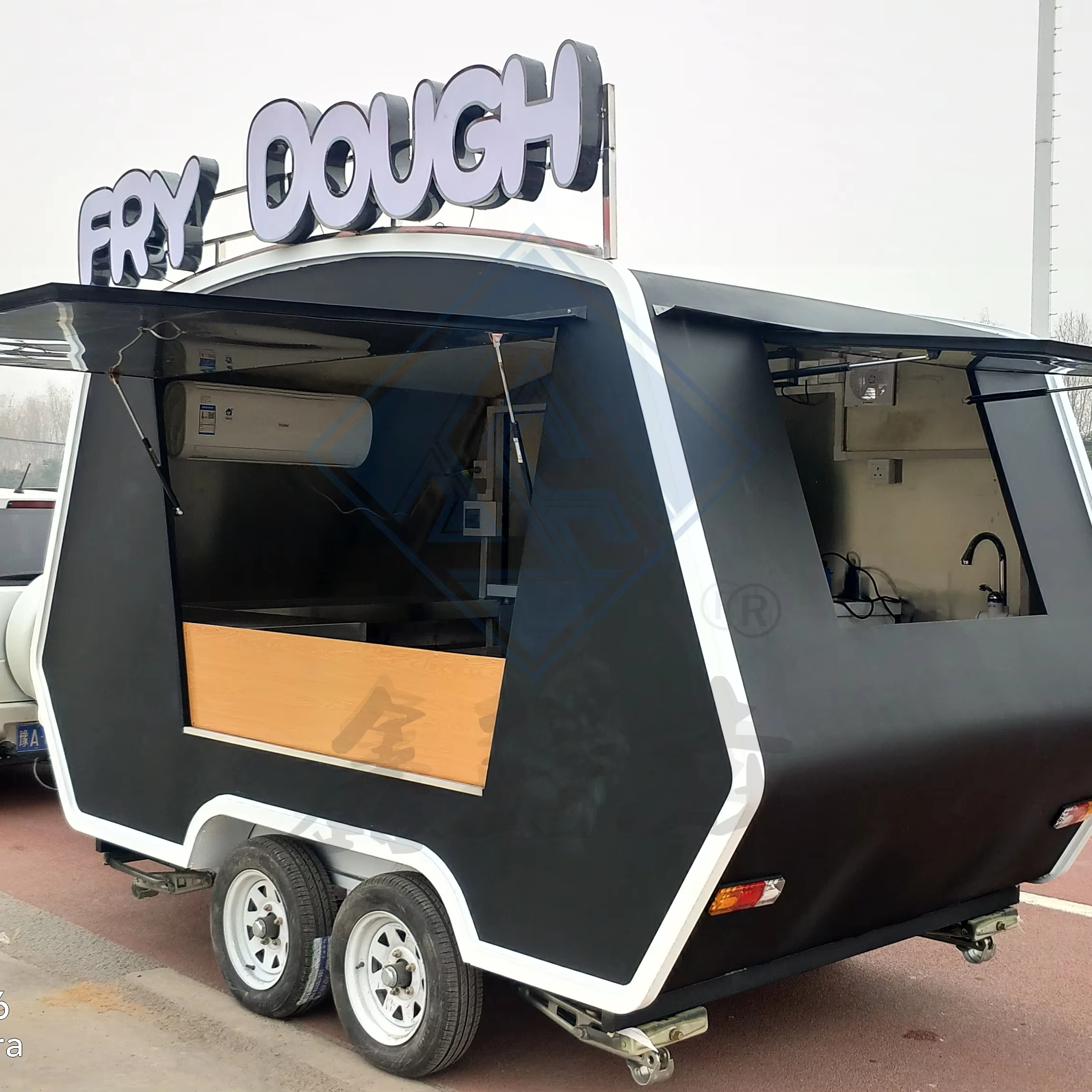 Mobile Bar/bbq Foodtrailers Food Trailer with Full Kitchen Restaurant Vintage Coffee/burger/pizza Cart Food Truck Pizza