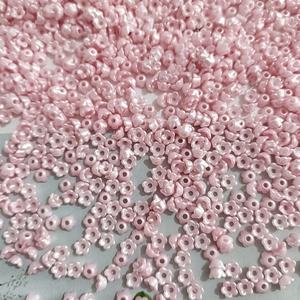 Accessoires d'épingle à cheveux antiques bricolage Mini petites boucles d'oreilles Lily Valley 8mm bicolore dégradé paillettes or nacré pointu Design - Product Image 3