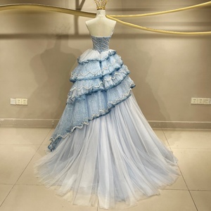 Vestido de Fiesta Largo hasta el Suelo con Cola de Capilla, de Gasa Azul, con Corsé Asimétrico y Cuentas Hechas a Mano, Modelo JFH85 - Product Image 2