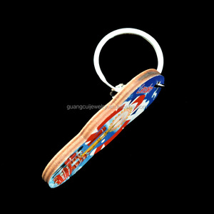 Venta al por mayor de llaveros con nombre tallado en madera personalizados con logotipo impreso de recuerdo de Londres - Product Image 4