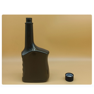 Nouveau PVC PET <span class=keywords><strong>Voiture</strong></span> Essence <span class=keywords><strong>Moteur</strong></span> Huile Carburant Additif Vide Noir Bouteille D'huile Emballage Bouteille En Plastique avec <span class=keywords><strong>bouchon</strong></span> de couvercle à l'épreuve des enfants - Product Image 3