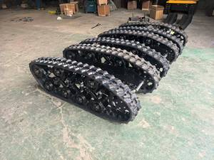 Châssis de robot intelligent Télécommande en caoutchouc Véhicule à chenilles pour machines de construction Pièces véhicules à vendre - Product Image 2