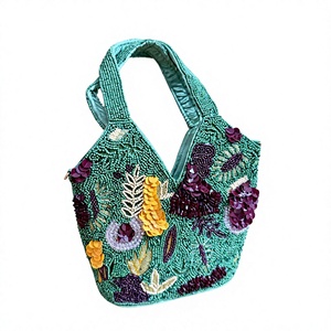Sac à bandoulière perlé fait main en gros pour femmes, sac à main de luxe brodé, sac de soirée de créateur personnalisé OEM, fabrication sur mesure - Product Image 1