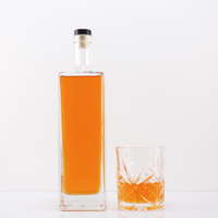 Premium 750ml Double-face Décalcomanies Élégant carré Rhum Brandy Vodka Tequila Gin Whisky Bouteille En Verre
