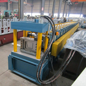 Máquina Perfiladora Automática de Canaletas de Zinc Zhongyuan con Diseño Personalizado, 0.25-0.6mm, 20m/min, 5.5KW, Portátil, 235Mpa de Resistencia - Product Image 2