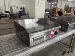 Plancha Eléctrica Comercial OUTE, Duradera, de Superficie Plana, con Temperatura Ajustable, para Bares de Snacks, Cocinas de Comida Rápida - Product Image 3