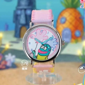 Set di 9 Peluche Originali di SpongeBob e Amici, Scatola Sorpresa con Orologio, Giocattoli Kawaii per 14+ Anni - Product Image 6