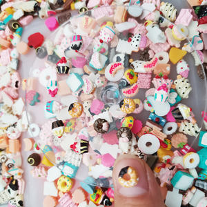 30 pcs/sac 3D DIY Cartoon Nail Art Décorations Résine Cupcake Ice Cream Moon Sticker-Accessoires de style populaire en plastique Slime - Product Image 1