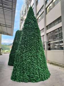 Maßgefertigter 6M <span class=keywords><strong>Outdoor</strong></span>-Stehender PVC-Weihnachtsbaum Riesige Feiertagsdekoration für Einkaufszentren Kundenspezifischer Großer Weihnachtsbaum - Product Image 3