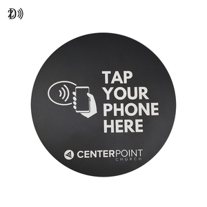 Etiqueta de menú RFID con código <span class=keywords><strong>QR</strong></span> personalizado restaurante programable 13,56 MHz NTAG 213/215/216 código <span class=keywords><strong>QR</strong></span> escaneo NFC menú etiquetas de mesa - Product Image 4