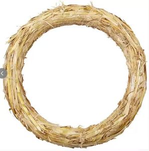 <span class=keywords><strong>Couronne</strong></span> <span class=keywords><strong>de</strong></span> Noël <span class=keywords><strong>de</strong></span> 35 cm <span class=keywords><strong>de</strong></span> diamètre fabriquée <span class=keywords><strong>en</strong></span> usine pour la décoration murale, décoration <span class=keywords><strong>de</strong></span> porte, <span class=keywords><strong>couronne</strong></span> <span class=keywords><strong>en</strong></span> <span class=keywords><strong>paille</strong></span> uniquement - Product Image 1