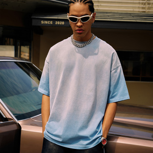 เสื้อยืดคอกลมผู้ชาย สีพื้น ผ้าถัก น้ำหนัก 220 กรัม ผ้าฝ้าย ใส่สบาย ระบายอากาศดี แขนสั้น ทรงปกติ ใส่ได้ทุกวันในฤดูร้อน - Product Image 1