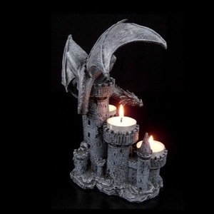 Decorazione di Halloween esplosioni transfrontaliere castello di drago statue in resina artigianato atmosfera candelabro ornamenti souvenir - Product Image 2