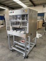 Automatische 4-kops peer-schil-, ontpitten- en snijmachine, hoogwaardig versterkt voor groente- en fruitverwerkingsbedrijven, nieuw