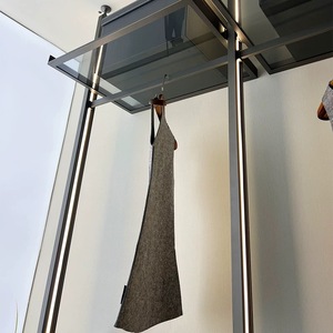 Armoire de rangement pour chambre à coucher, en aluminium, avec poteau LED, design moderne, portes coulissantes, 5+ tiroirs, étagères en verre, meubles de maison - Product Image 6