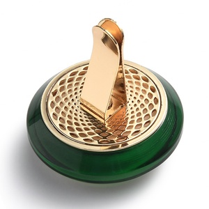 Nuevo Difusor de Aromas Creativo para Auto, Clip Metálico Redondo Pequeño para Ventilación, Perfume para Auto - Product Image 3