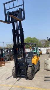 <b>Used</b> TCM FD30 Diesel Forklift Engine 3 Ton Capacity 4.5m Lift Height Three Stage Mast 1070mm Fork Length 122mm Fork Width - Product Image 5
