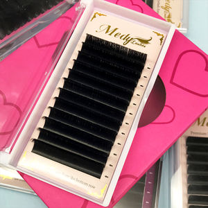 Suministros de extensión de pestañas de seda negra mate al por mayor J B C CC D DD L Extensión de pestañas rizadas con caja de embalaje de pestañas personalizada - Product Image 1