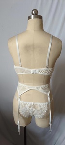 Trois pièces ensemble mode femme Sexy Lingerie modèles <span class=keywords><strong>Erotica</strong></span> Mujer dentelle transparente femme t-back culotte - Product Image 5