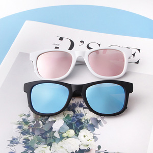 Gafas de Sol para Niños Enlargecharm, Antideslumbrantes, Polarizadas, con Protección UV, Irrompibles, con Correas, Color Marrón/Café/Rosa - Product Image 4