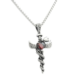 Collier Épée Sacrée en Acier Inoxydable avec Pendentif Pierre Rouge, Bijou Tendance pour Homme, Accessoire Style Hip Hop - Product Image 5